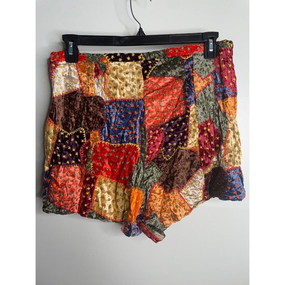 Free People Patchwork Dream Velvet Shorts Size L NWT $198 Embroidered - Picture 7 of 8